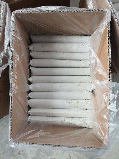 Cement anchoring agent