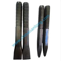 Steel Scaling Bar with Plain Finish